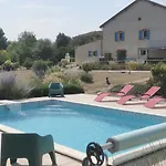 Bed and Breakfast Domaine 3 Soleils