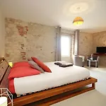 Bed and Breakfast Domaine 3 Soleils 3*