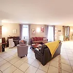 Domaine 3 Soleils Bed and Breakfast Labastide-de-Lévis