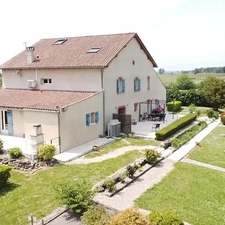 Domaine 3 Soleils Bed and Breakfast 3*