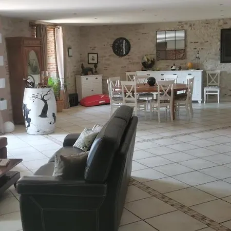 Bed and Breakfast Domaine 3 Soleils Labastide-de-Lévis