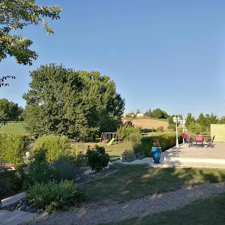 Bed and Breakfast Domaine 3 Soleils Labastide-de-Lévis