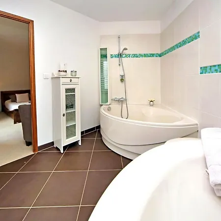 Bed and Breakfast Domaine 3 Soleils Labastide-de-Lévis