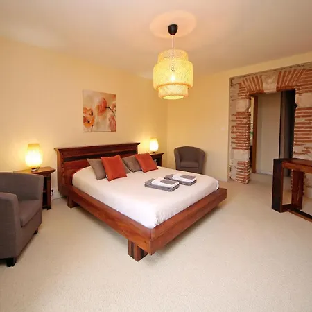 Domaine 3 Soleils Bed and Breakfast Labastide-de-Lévis